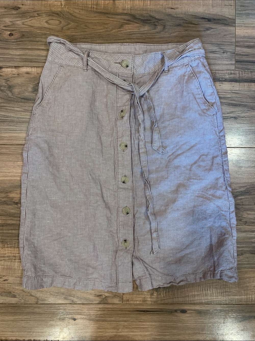 Women’s Liz Claiborne Pin Striped Button Front Knee Length Linen Cotton Skirt 4